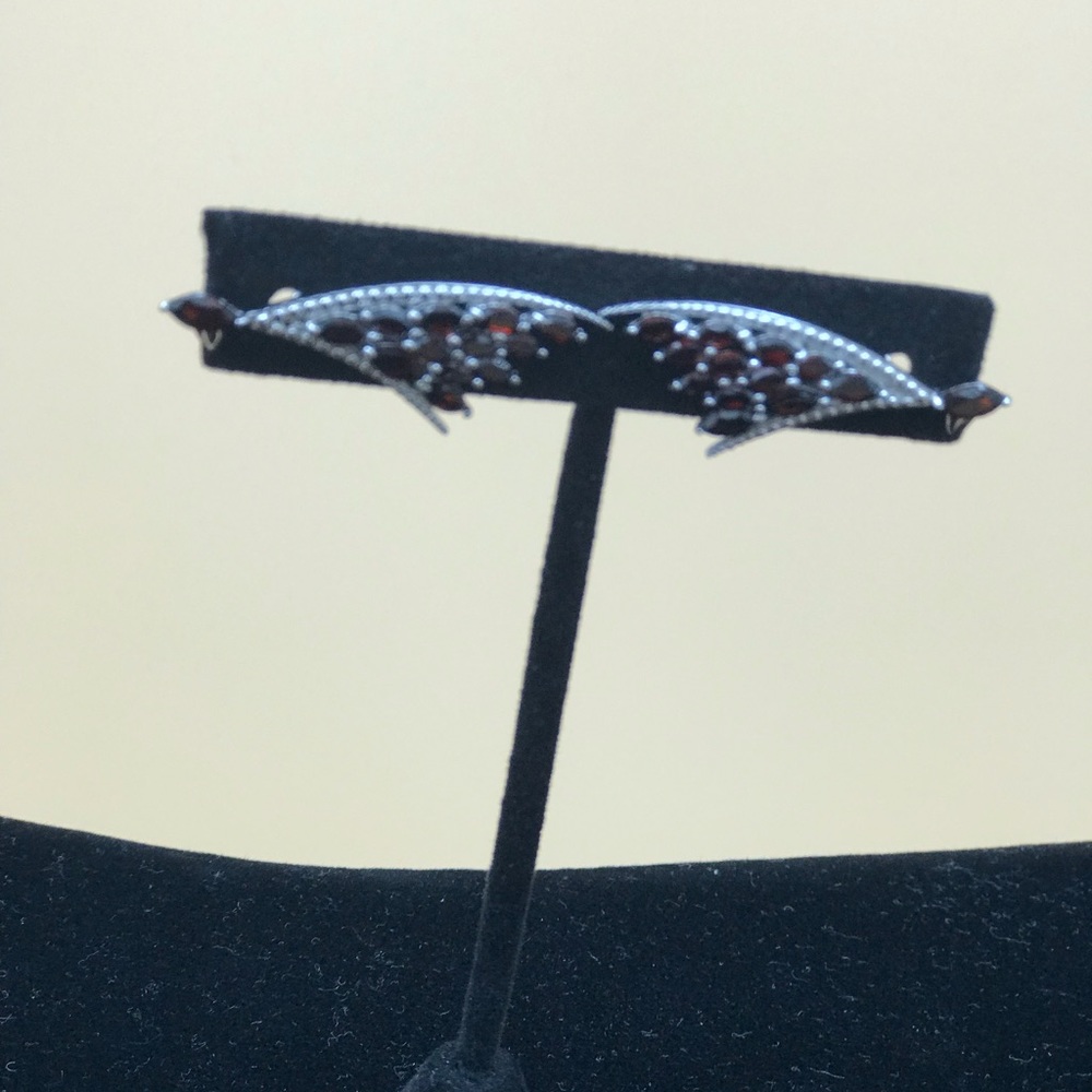 Sterling Silver Vermelho Garnet Earrings Climber.